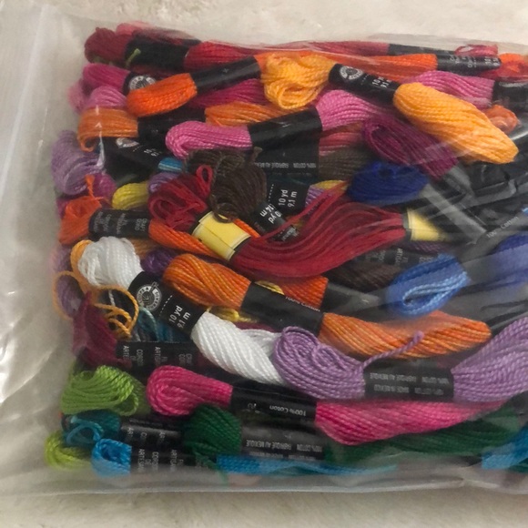 Craft Thread Lot - Picture 2 of 4